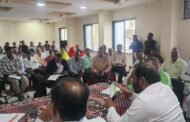 शेतकऱ्यांच्या बांधावर जाऊन त्यांच्या समक्ष सर्वे करून 5 दिवसात पंचनामे अहवाल करण्याचे आमदार नितीन देशमुख यांनी दिले निर्देश