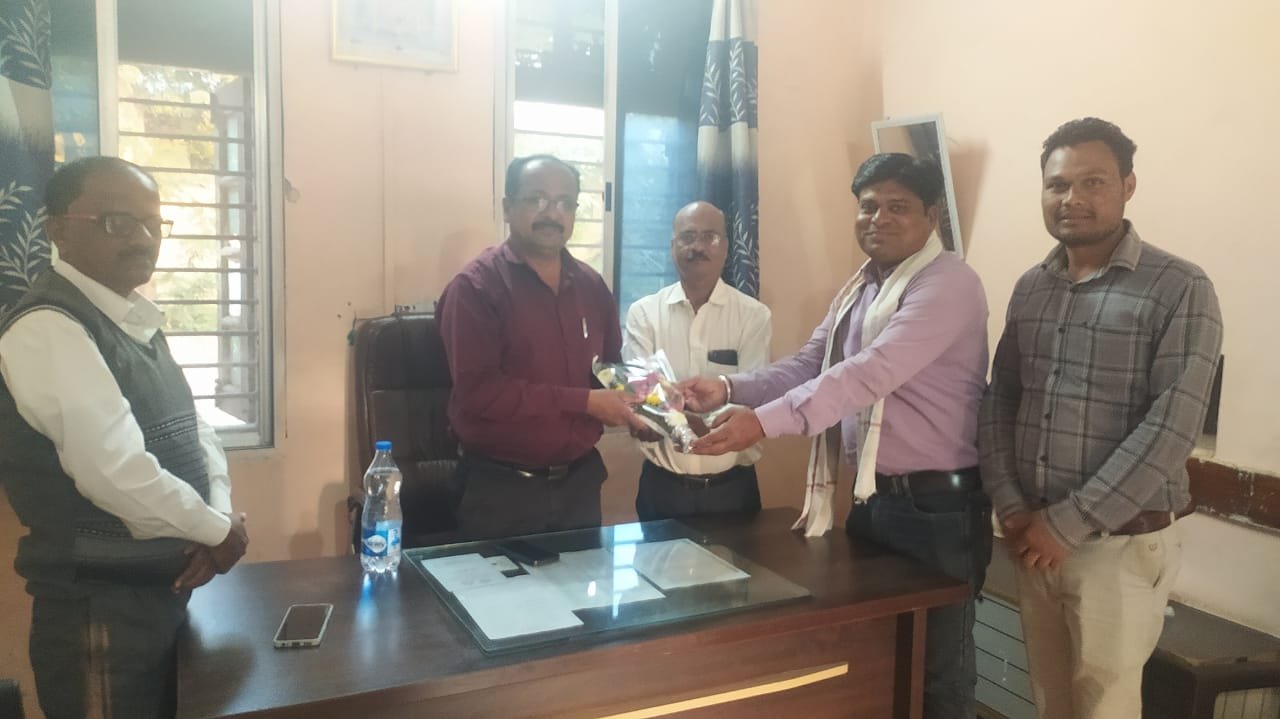 पातूर पंचायत समितीचे गटविकास अधिकारी पदावर सुभाष काळे रुजू