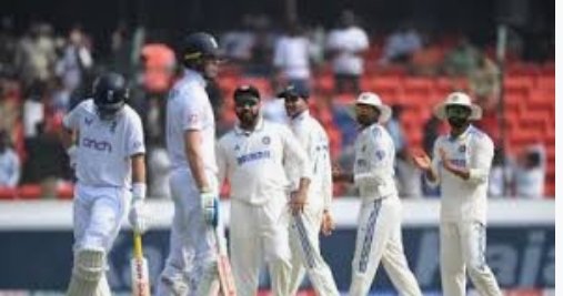 जय बजरंग क्रिकेट क्लब यांच्या वतीने भव्य खासदार चषक व टेनिस बॉल क्रिकेट चे खुले सामने