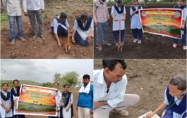 कृषी दूतांनी शेतकऱ्यांना दिले मातीपरीक्षनाची धडे