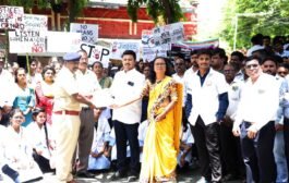 महिला डॉक्टरांच्या अत्याचारा विरोधात पातुरात रॅली