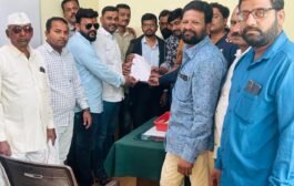 शिवसेना पातुर च्या वतीने शेतकऱ्यांना दिवसा विद्युत पुरवठा द्यावा याकरिता निवेदन