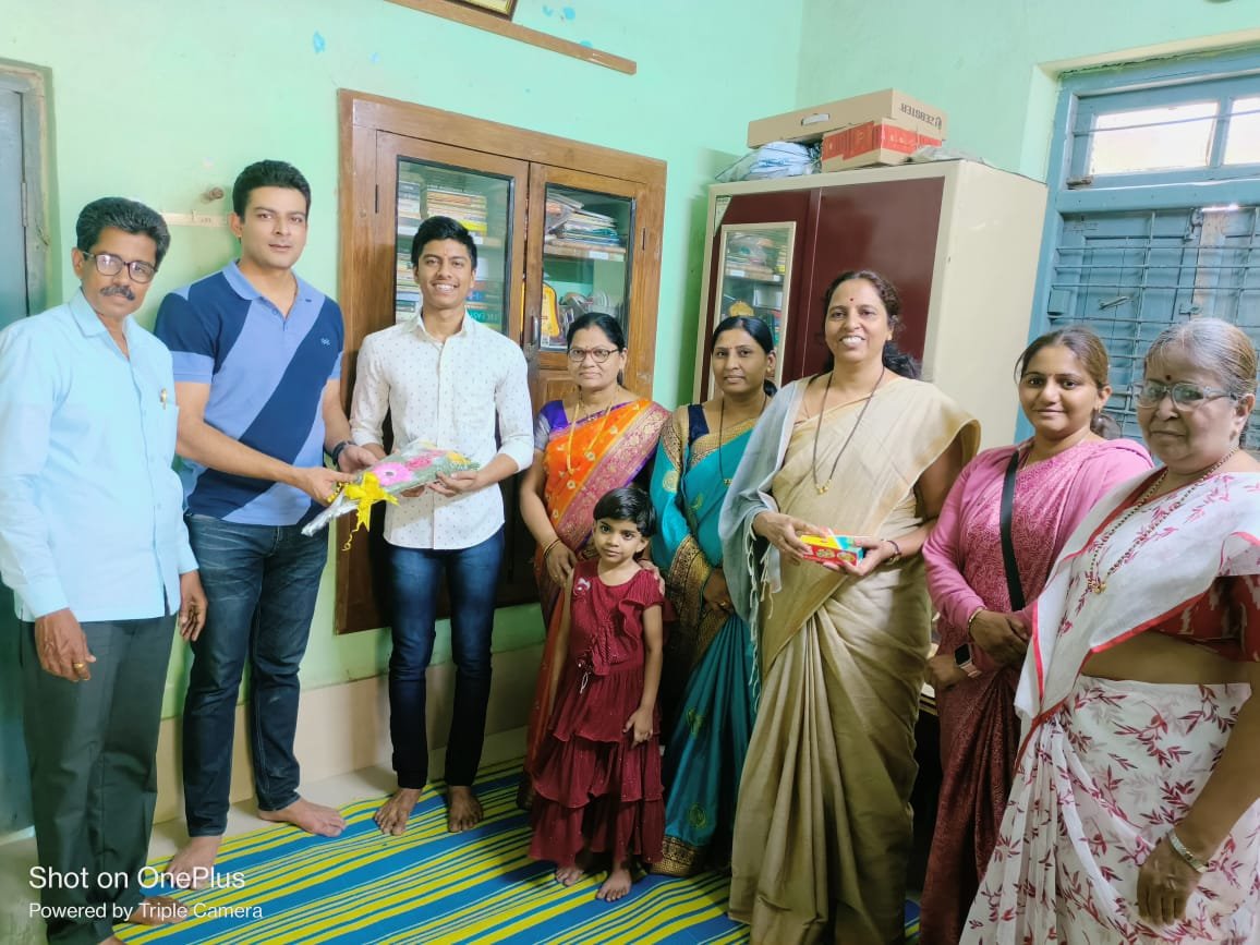 तुळसाबाई कावल विद्यालयाचा ईशांत प्रथम